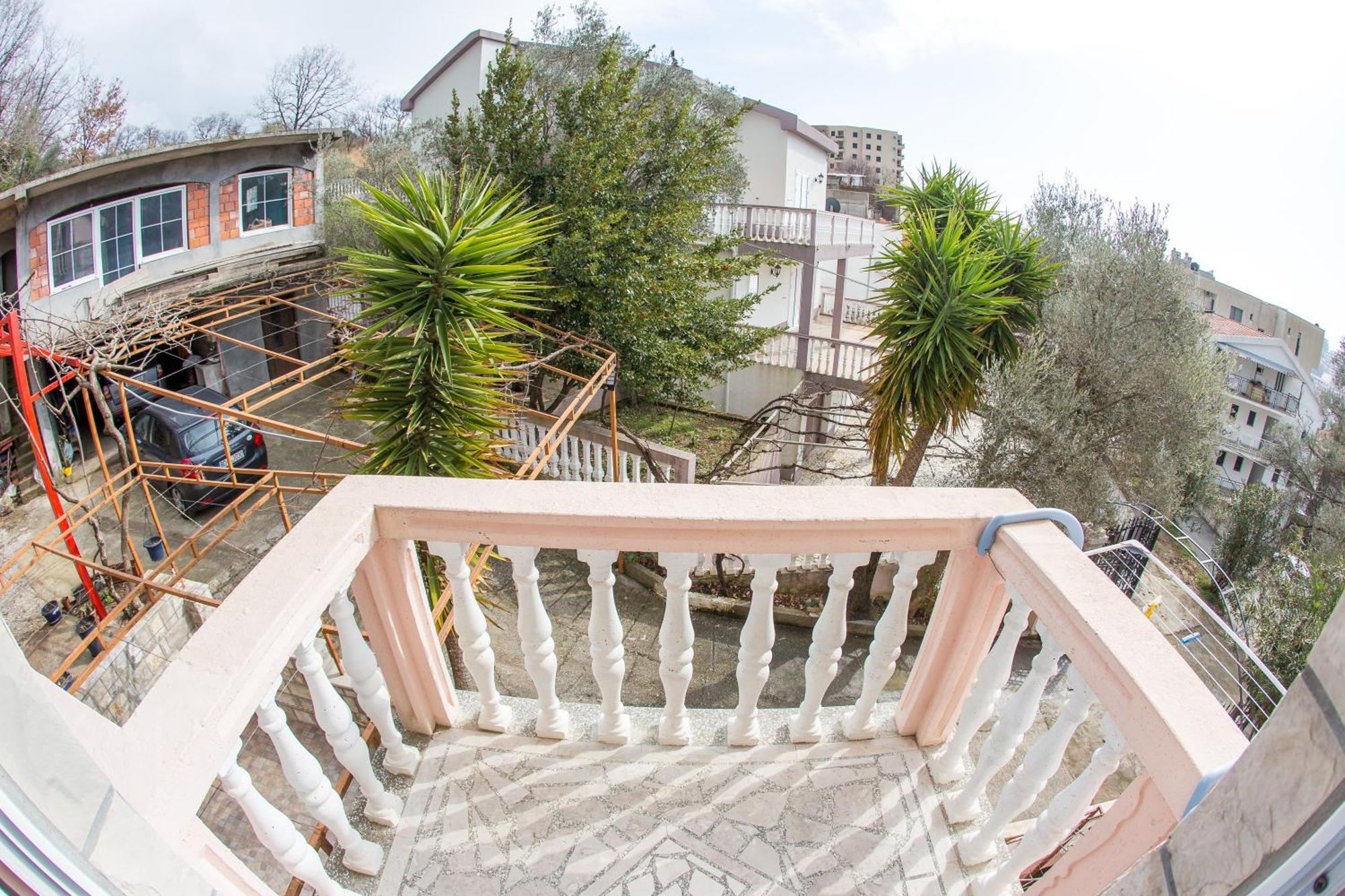 Guest House Almond Bečići Екстериор снимка