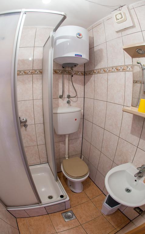 Guest House Almond Bečići Екстериор снимка